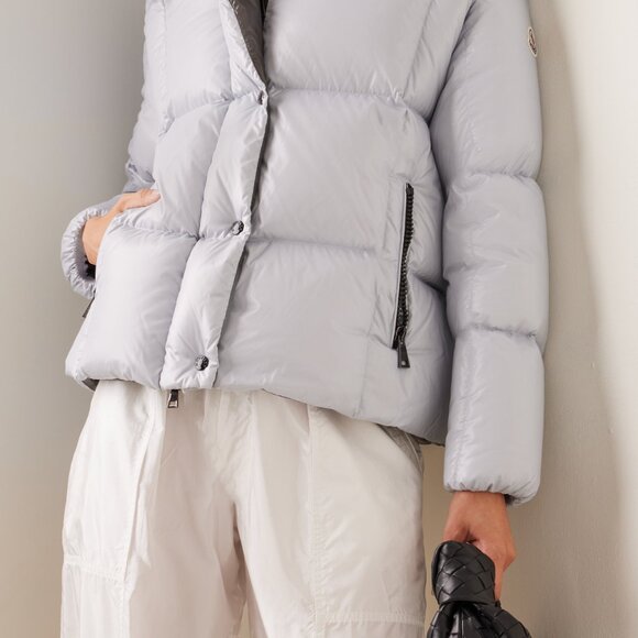 Authentic Moncler Parana Hooded Jacket / Size 00 / Ivory with blue lining - Picture 11 of 11